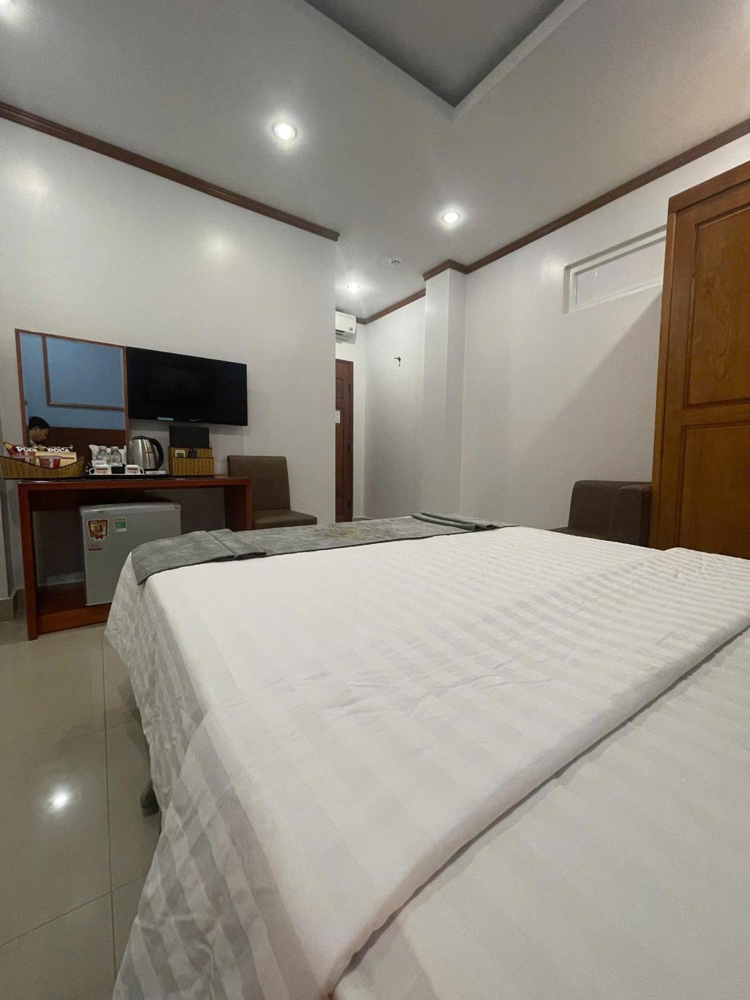 Lien Do Star Hotel Bảo Lộc Extérieur photo